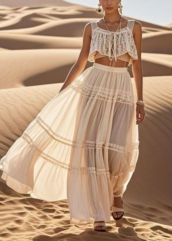 Boutique White Ruffled Exra Large Hem A Line Skirt Summer For Sale - Image 3