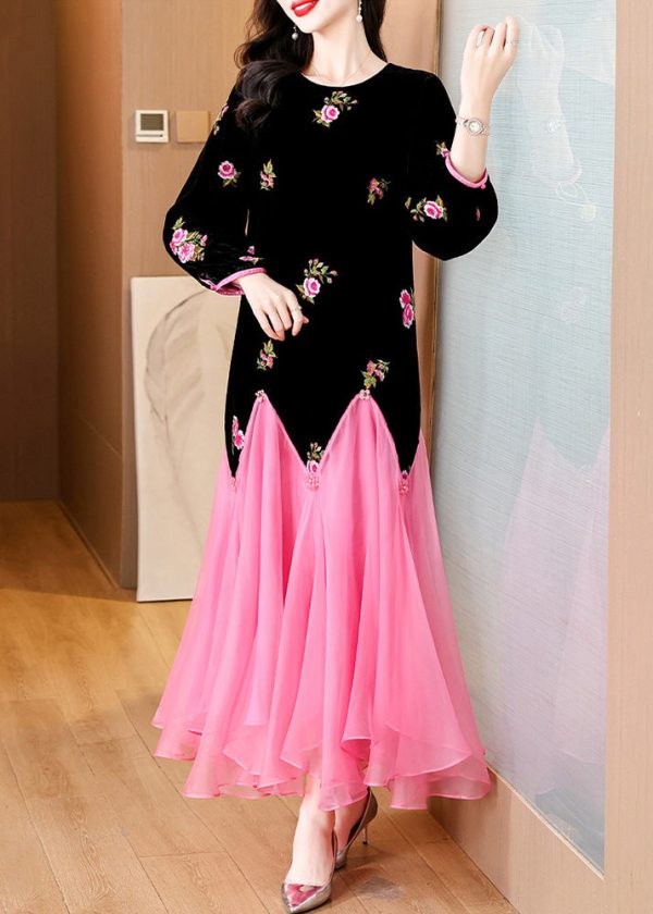 Elegant Black Embroidered Patchwork Silk Velvet Long Dress Spring Supply - Image 2