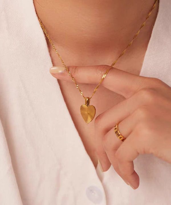 Boho Gold Metal Alloy Wrinkled Love Pendant Necklace on Sale - Image 2